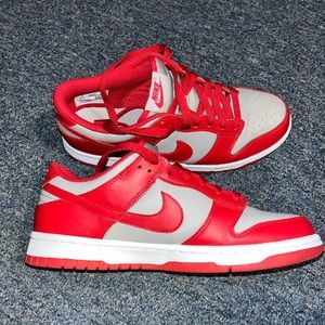 Nike Dunk Low SP UNLUV grade school size 7y